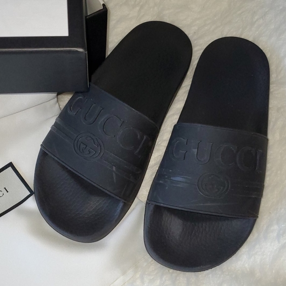 Gucci slip-ons - Picture 2 of 4